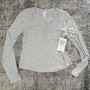 NWT lululemon hold tight long sleeve Henley size 10 grey